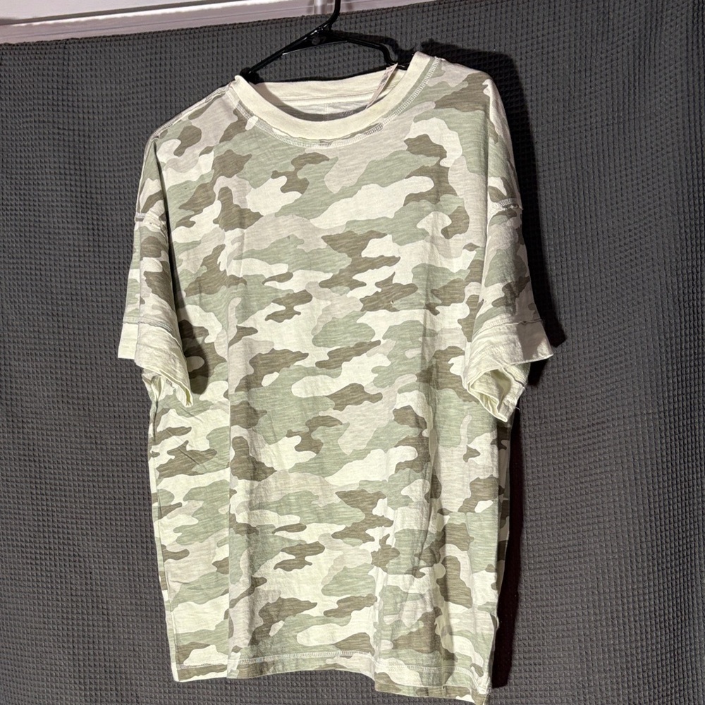 Women's Camouflage T-Shirt - Picture 2 of 14